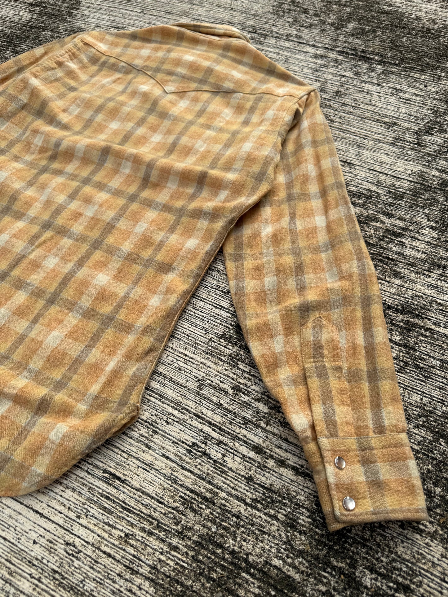 Vintage Pendleton High Grade Western Wear Wool Plaid Shirt Yellow Camel USA Made