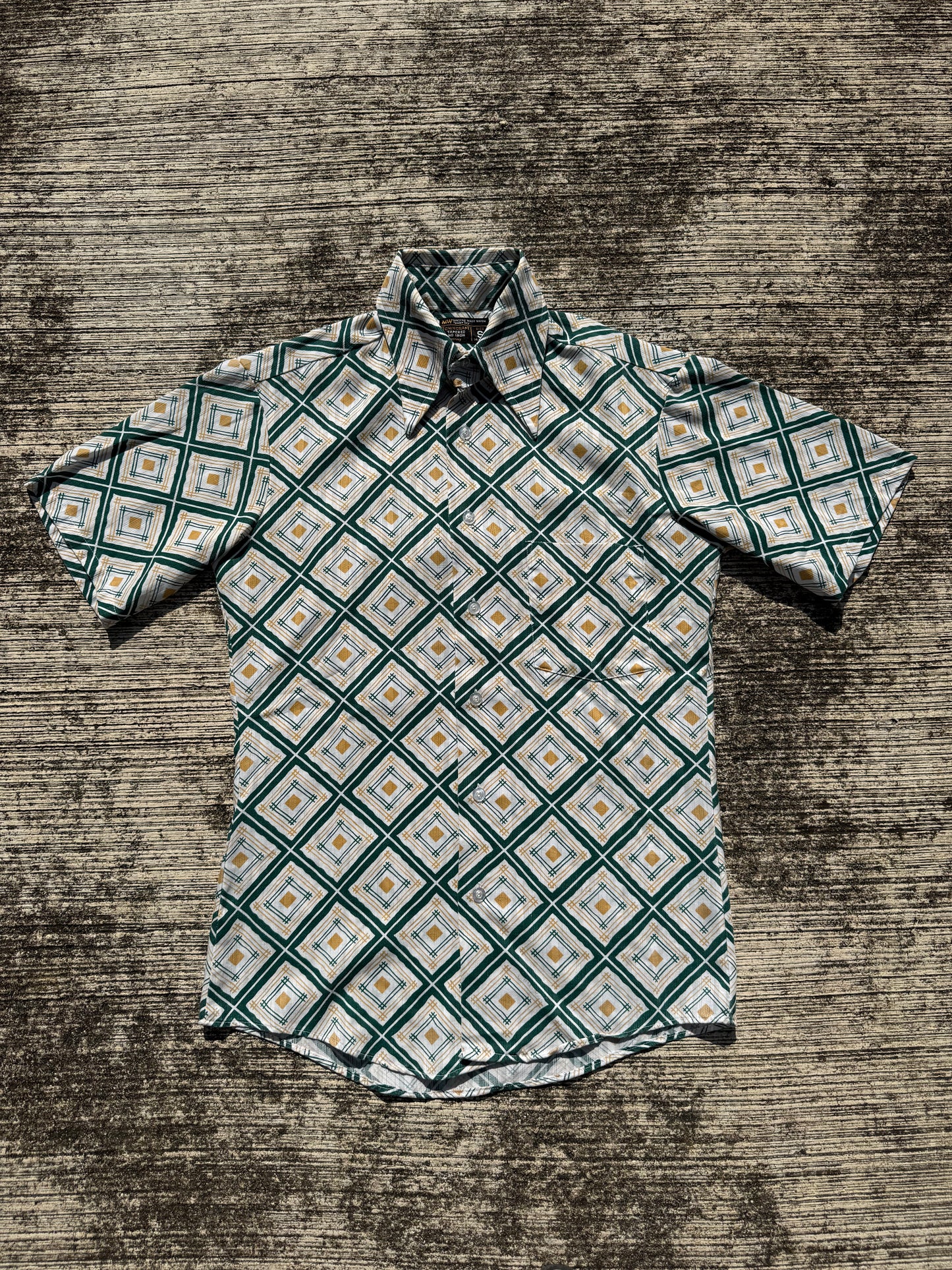 Vintage Towncraft JCPenney Tapered Short Sleeve Shirt 1960s/70s Geometric Print