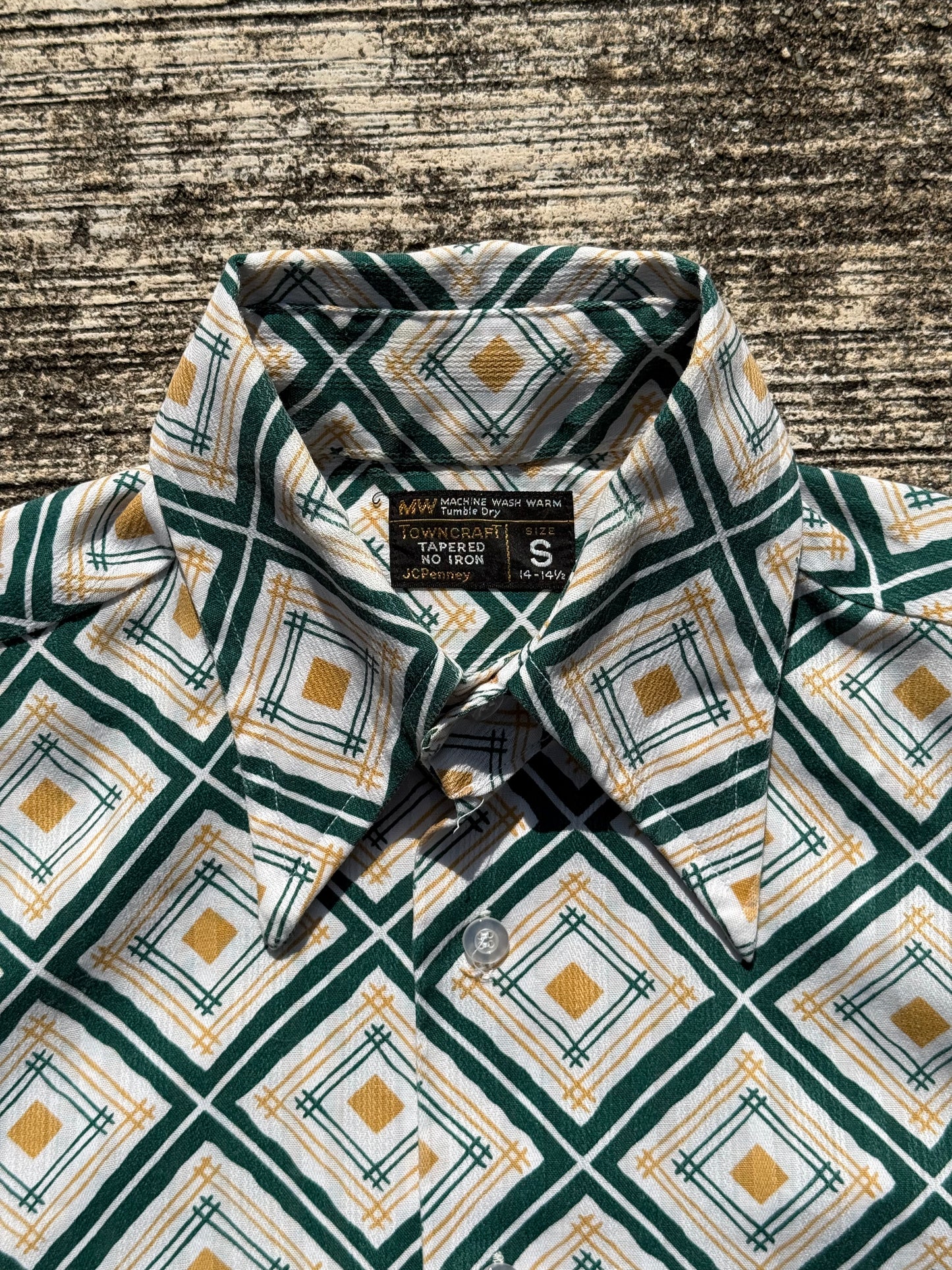 Vintage Towncraft JCPenney Tapered Short Sleeve Shirt 1960s/70s Geometric Print