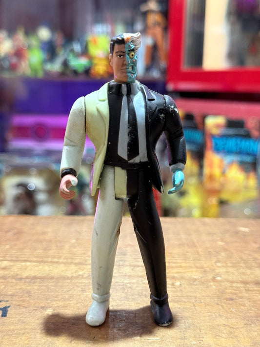Vintage DC Comics Two-Face Action Figure Kenner 1993 Batman Villain