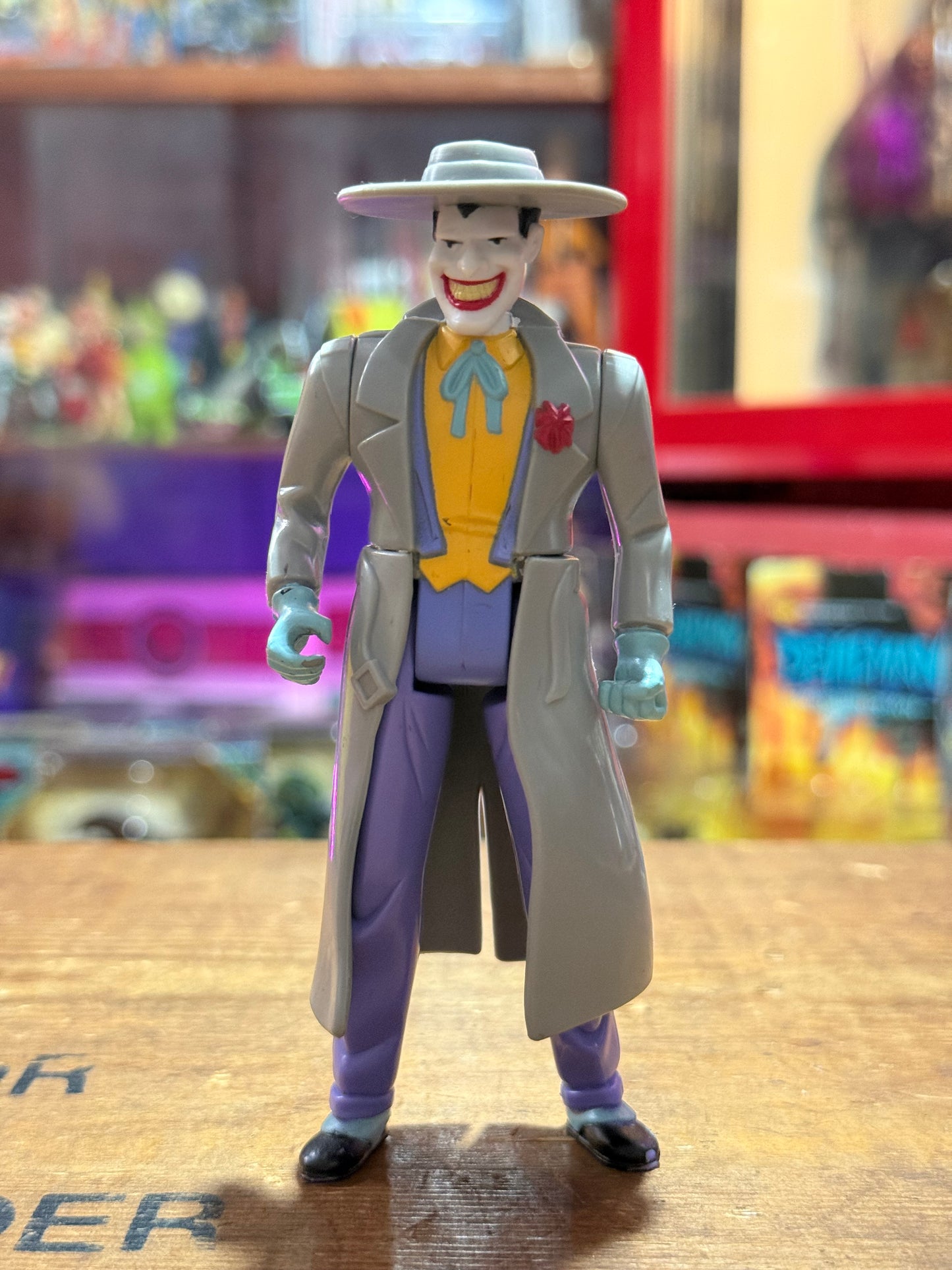 Vintage DC Comics The Joker Action Figure Kenner 1997 Batman Animated Series
