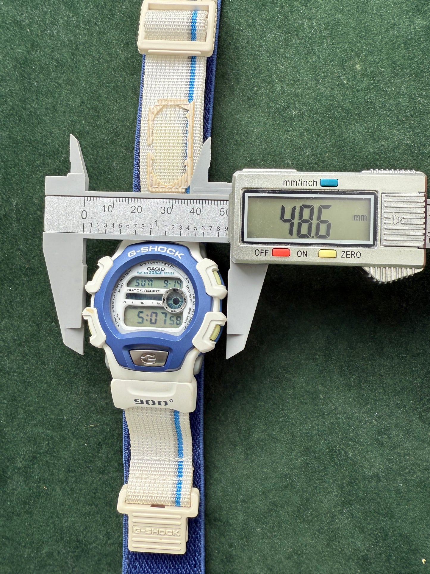 Vintage Casio G-Shock DW-004 X-Treme 1828 Japan