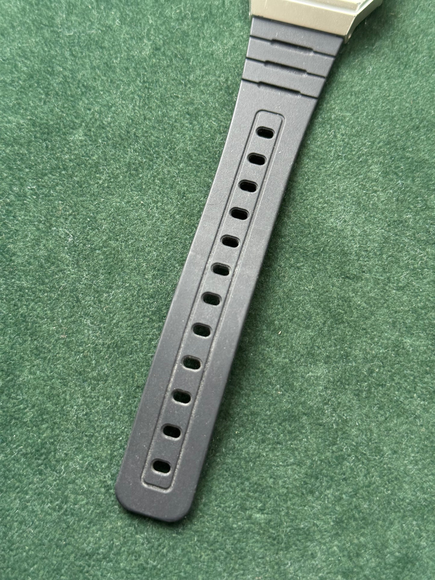 Casio F-91W Digital Wristwatch