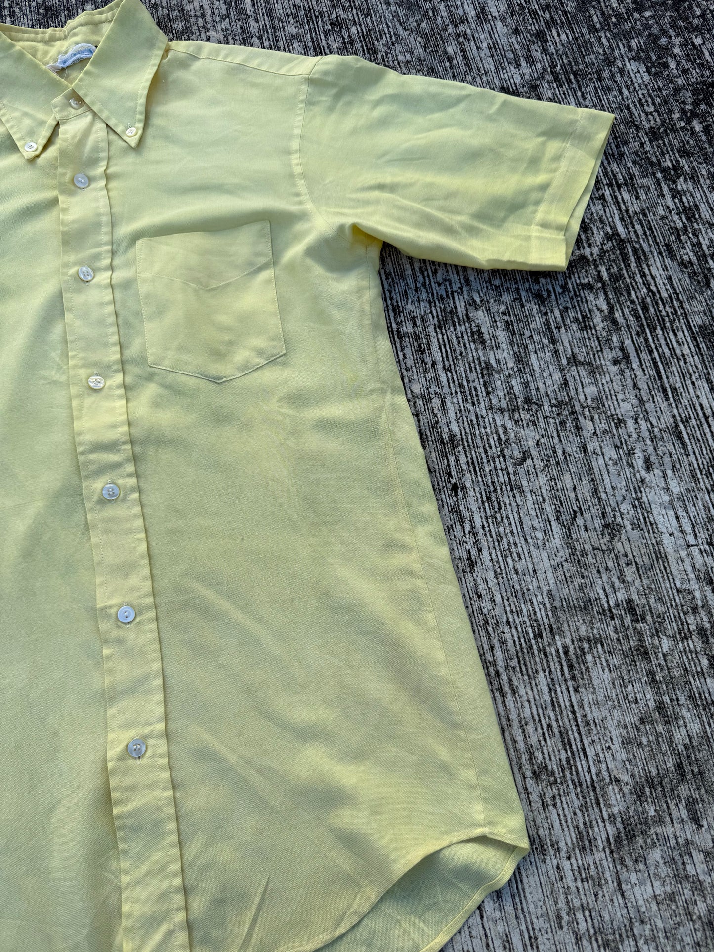 Vintage 70s–80s FANCYING Yellow Button-Down Short Sleeve Shirt
