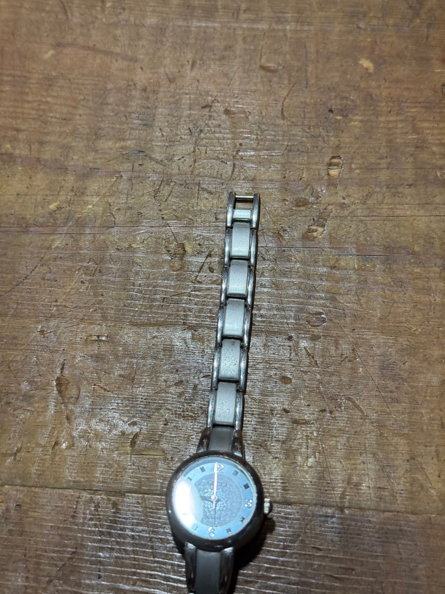 Vintage Gucci Ladies Watch Blue Dial Stainless Steel Bracelet Quartz