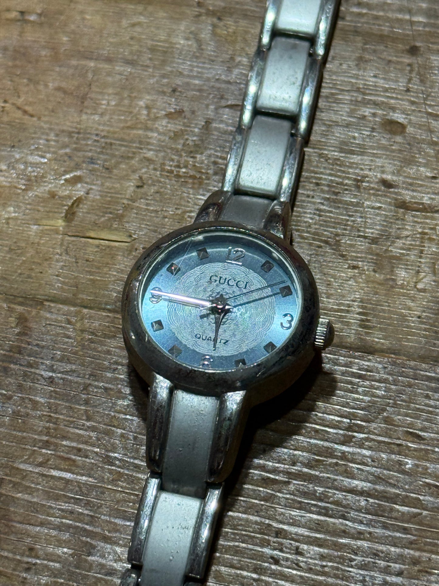Vintage Gucci Ladies Watch Blue Dial Stainless Steel Bracelet Quartz