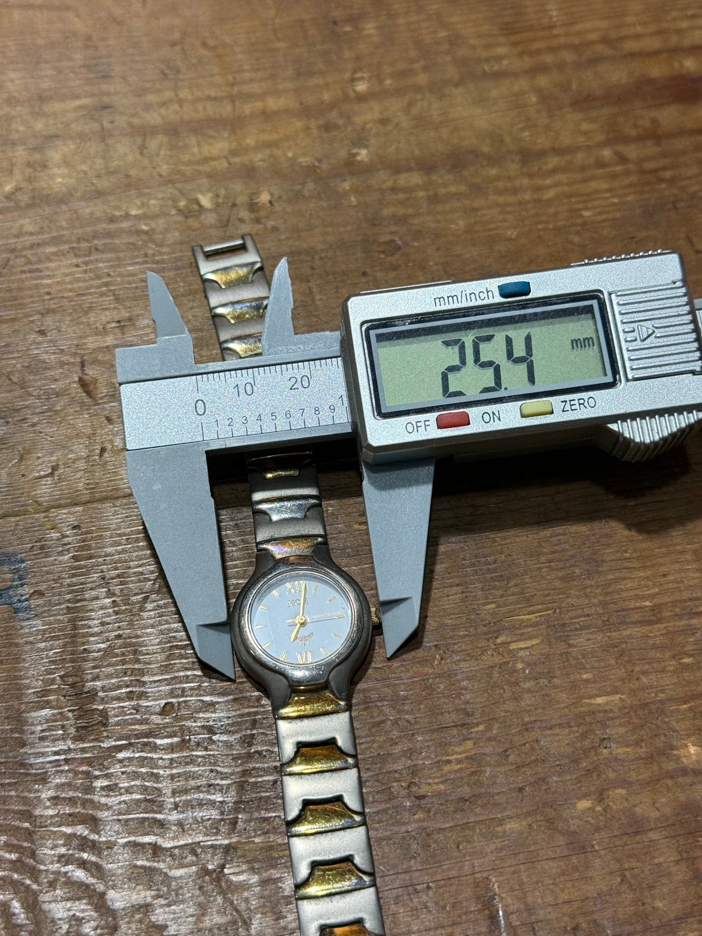 Vintage MCM Ladies Watch Two Tone Silver Gold Bracelet