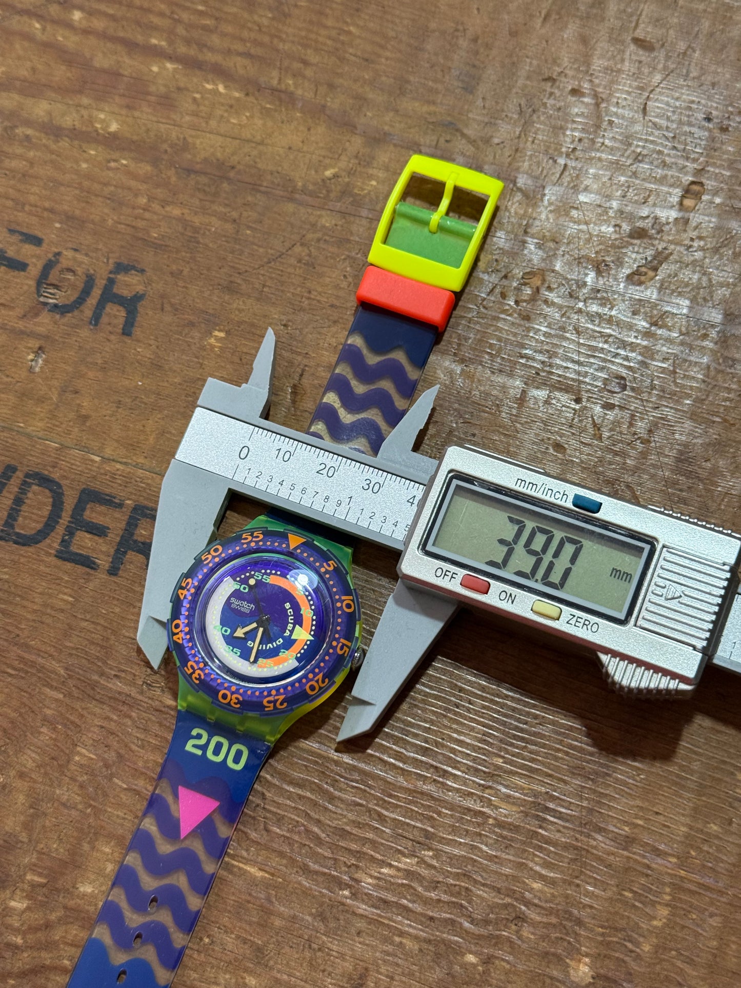 Vintage Swatch Scuba Junk Not Working For Parts
