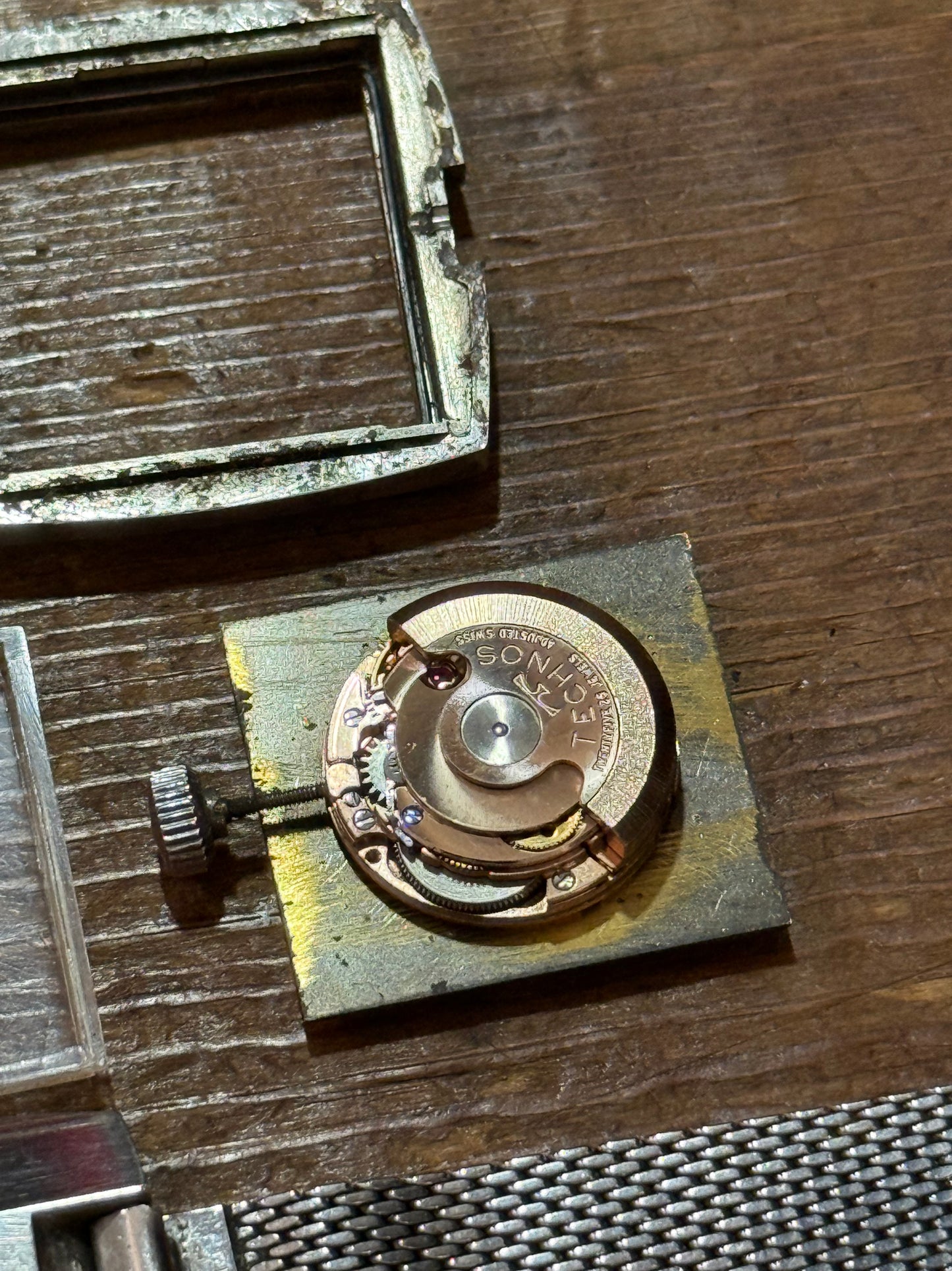 Vintage Technos Swiss Mechanical Watch Junk Not Working For Parts