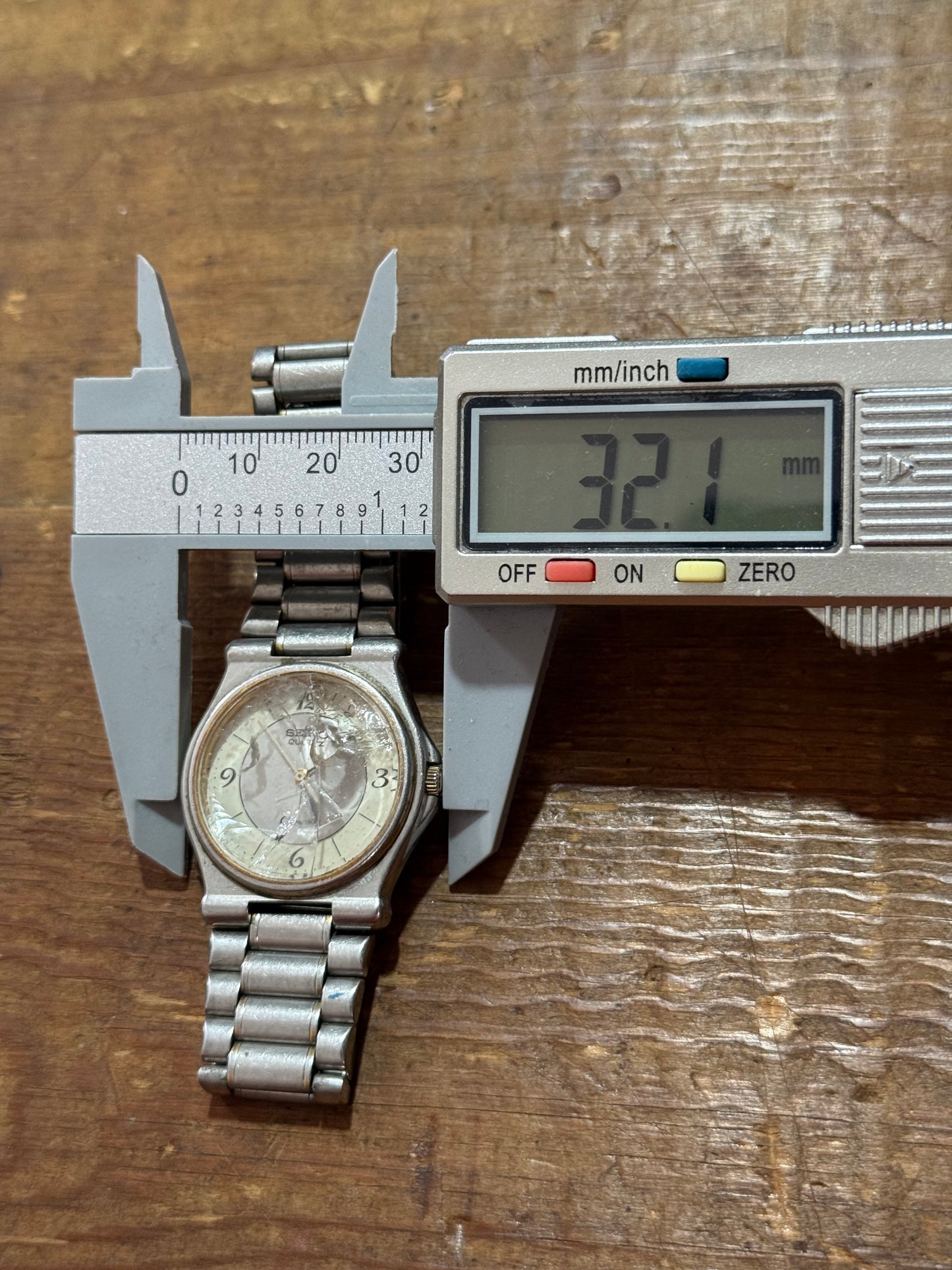Vintage Seiko Chronos Junk Not Working For Parts