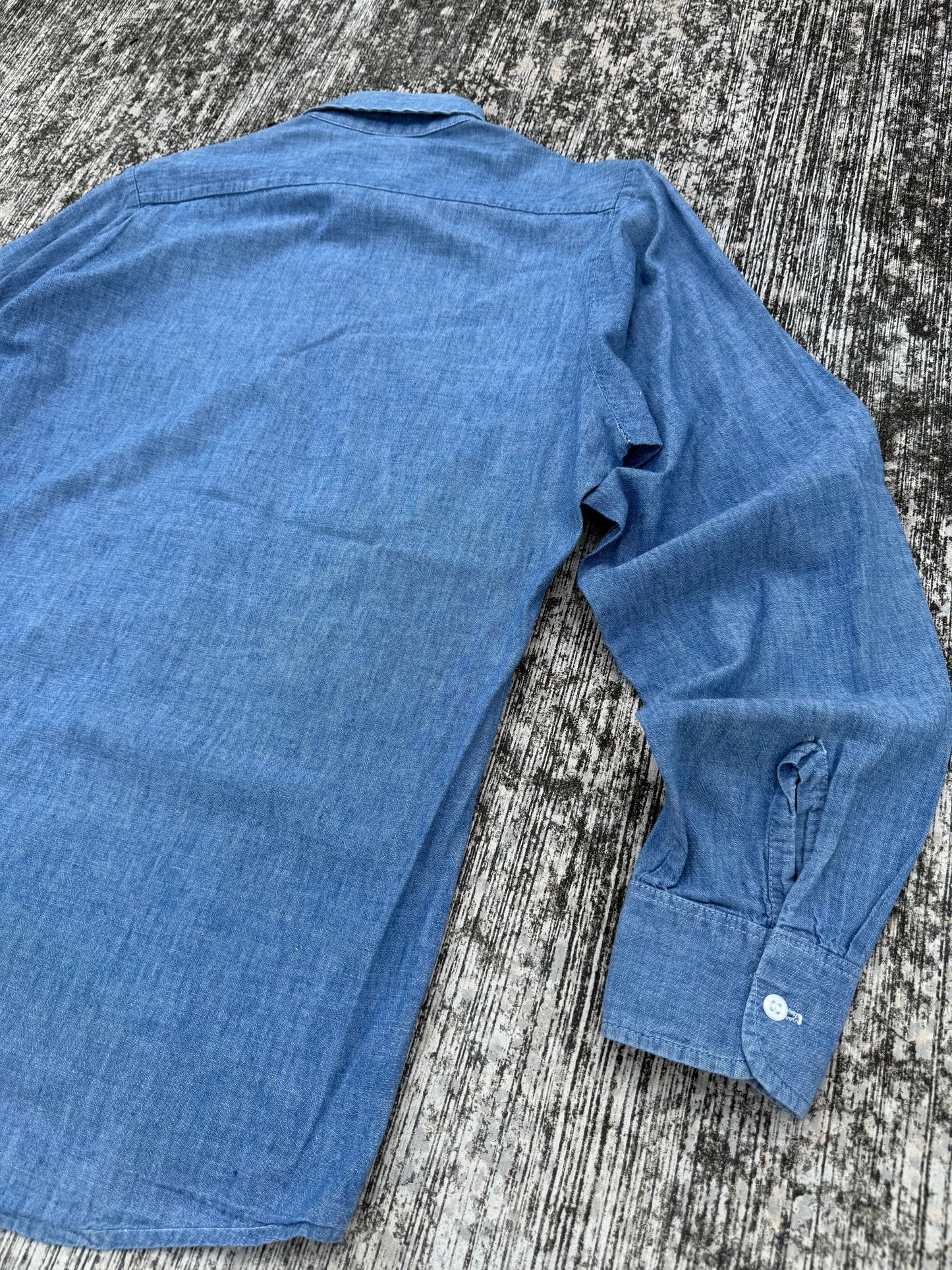 Vintage Chambray Long Sleeve Work Shirt (1970s–1980s USA Made)