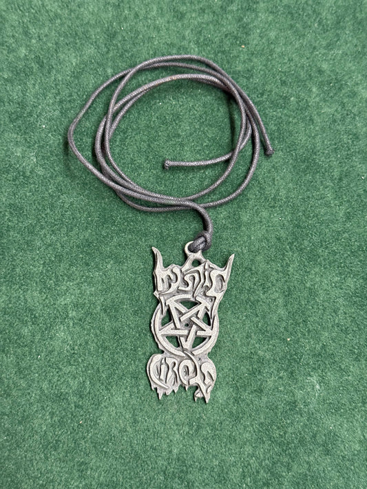 Vintage 1999 Mystic Circle Band Razamataz Alchemy Carta England Pendant Necklace