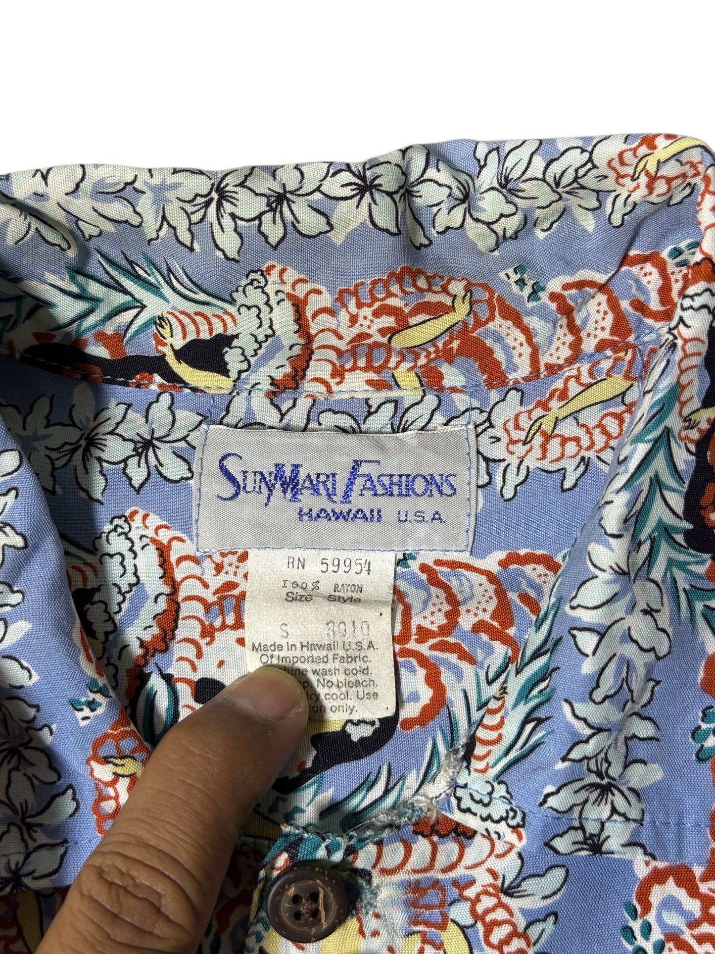 Vintage 1990s Sunmari Fashions Hawaiian Rayon Aloha Shirt Blue Hula Girl Print Made in Hawaii