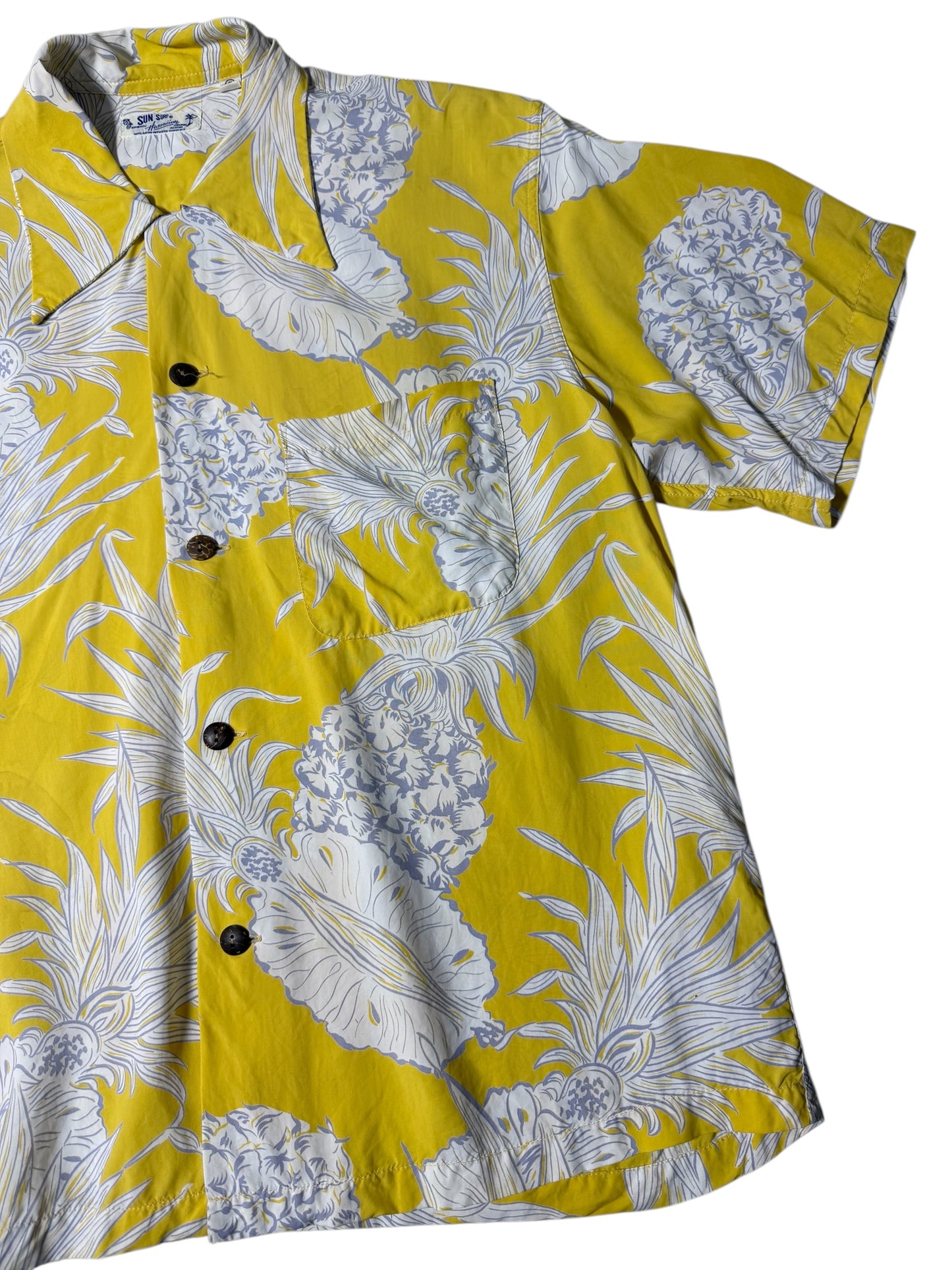 Vintage Sun Surf Hawaiian Rayon Aloha Shirt Yellow Pineapple Print