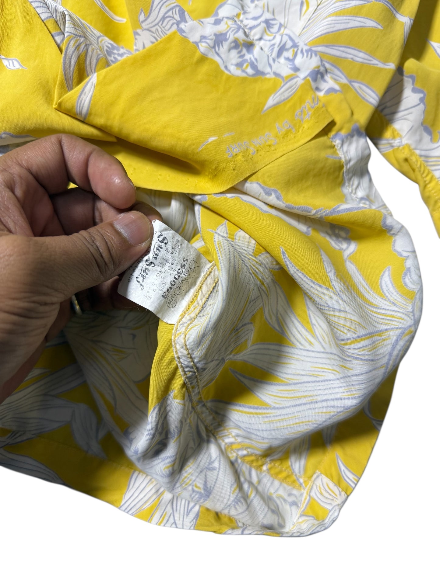 Vintage Sun Surf Hawaiian Rayon Aloha Shirt Yellow Pineapple Print