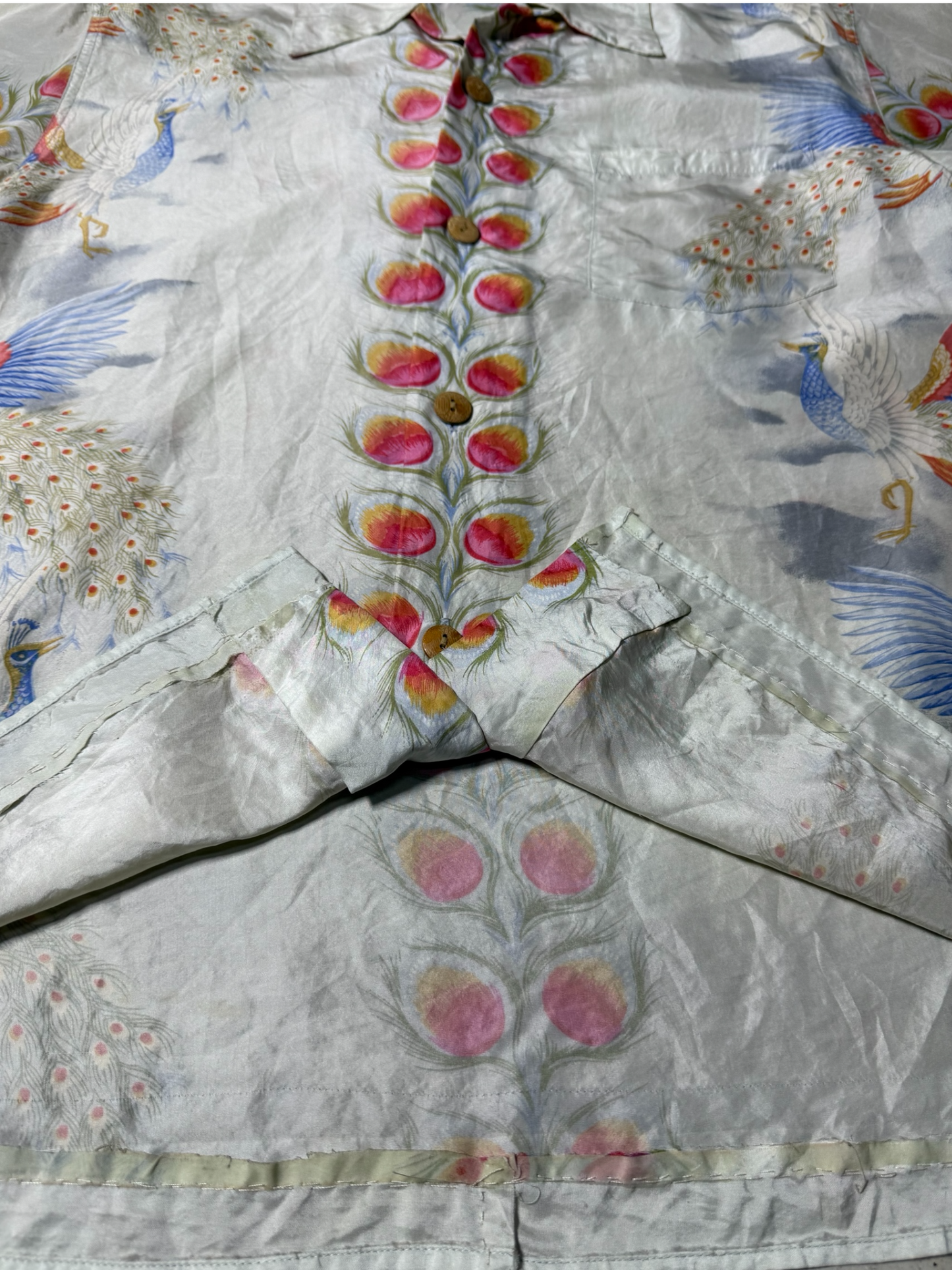 Vintage 1980s–90s SCO Sewing Chop Silk Aloha Shirt Peacock Feather Print