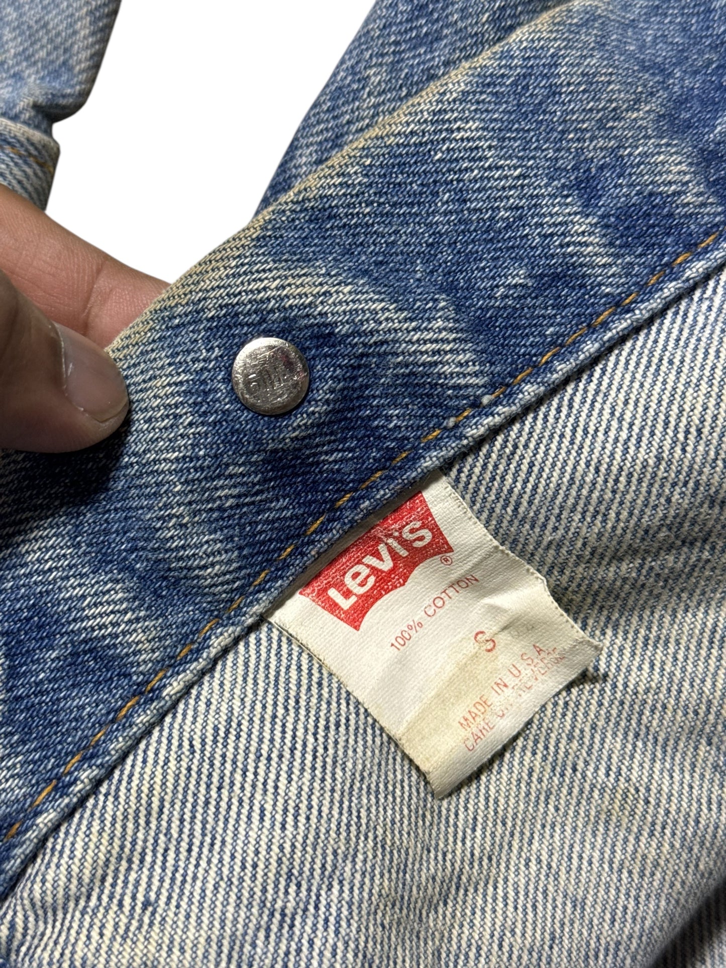 Vintage 1980s Levis Kids Denim Trucker Jacket Made in USA