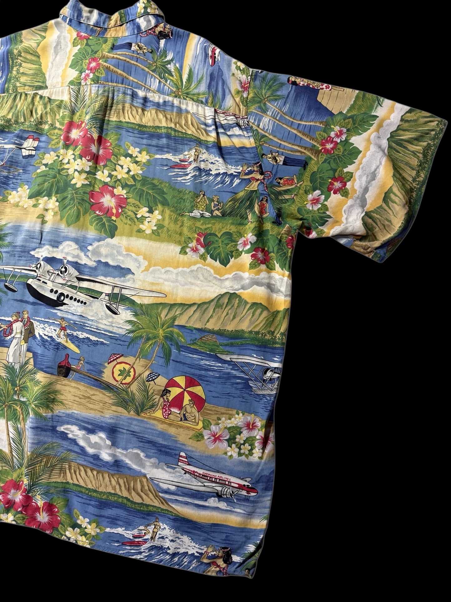 Vintage 1990s Reyn Spooner Rayon Hawaiian Aloha Shirt Scenic Print