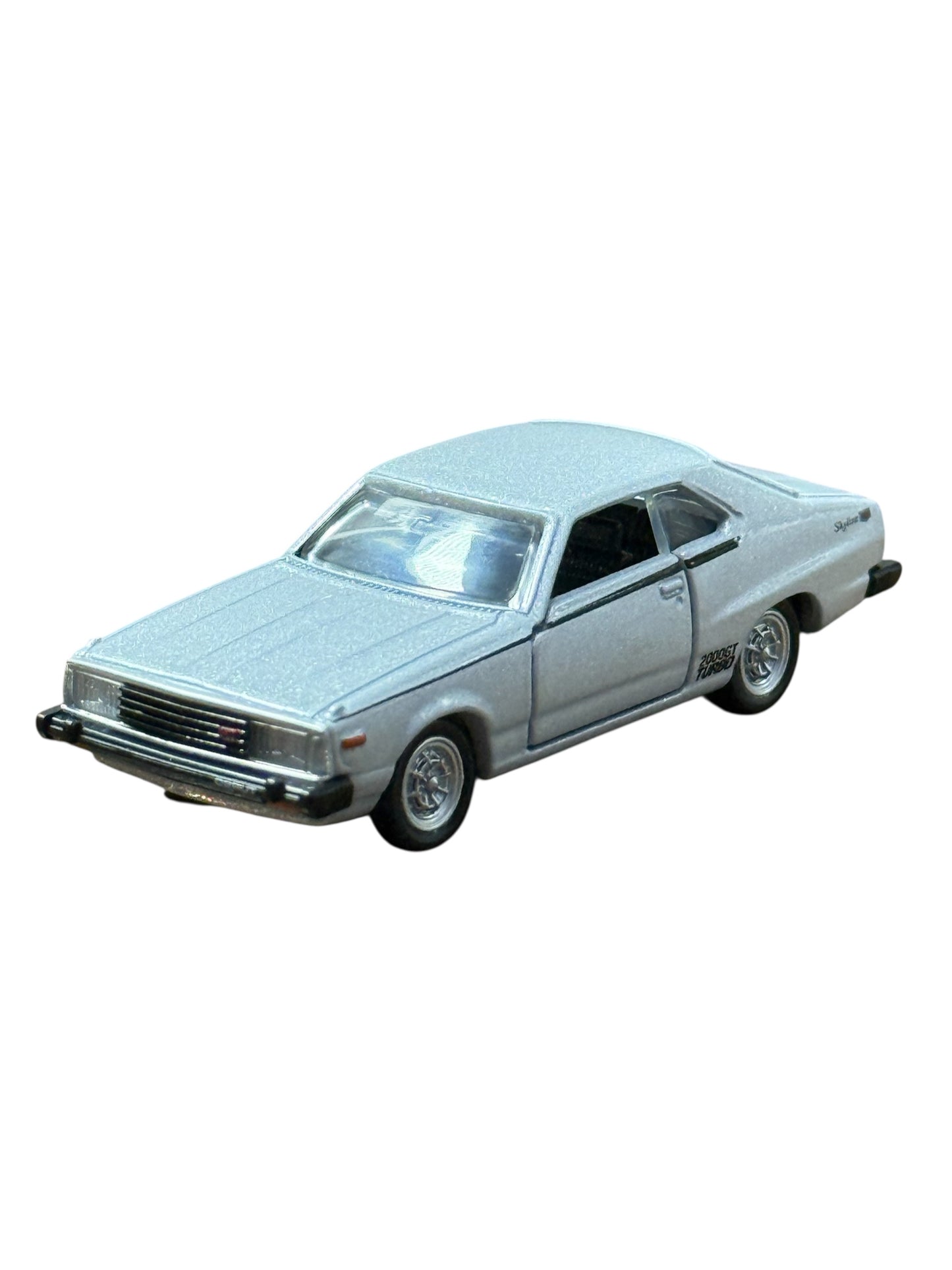 Tomica Nissan Skyline 2000GT Turbo Diecast Car Silver 1:64