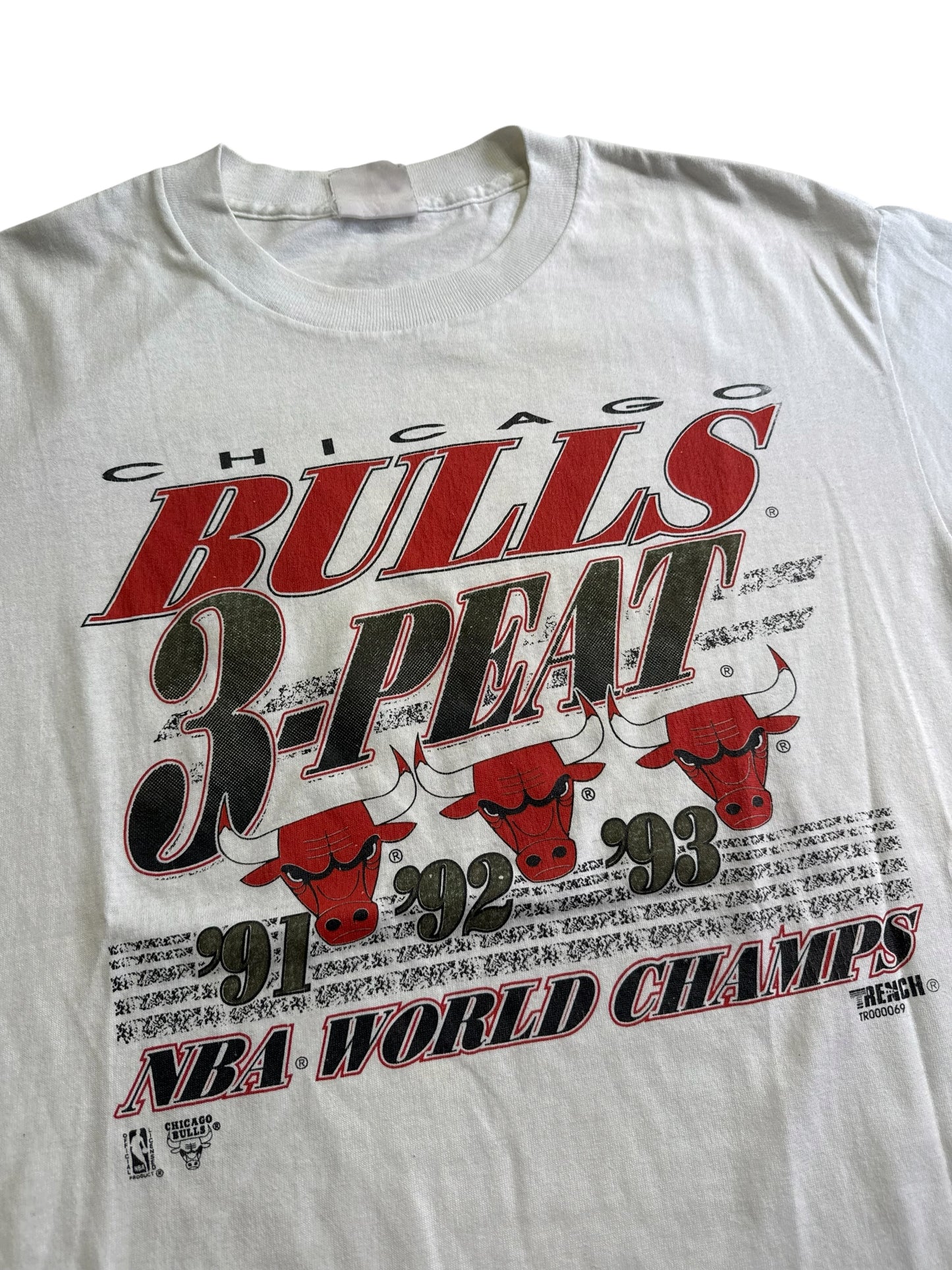 Vintage Chicago Bulls 3-Peat 1991 1992 1993 NBA World Champs Tshirt
