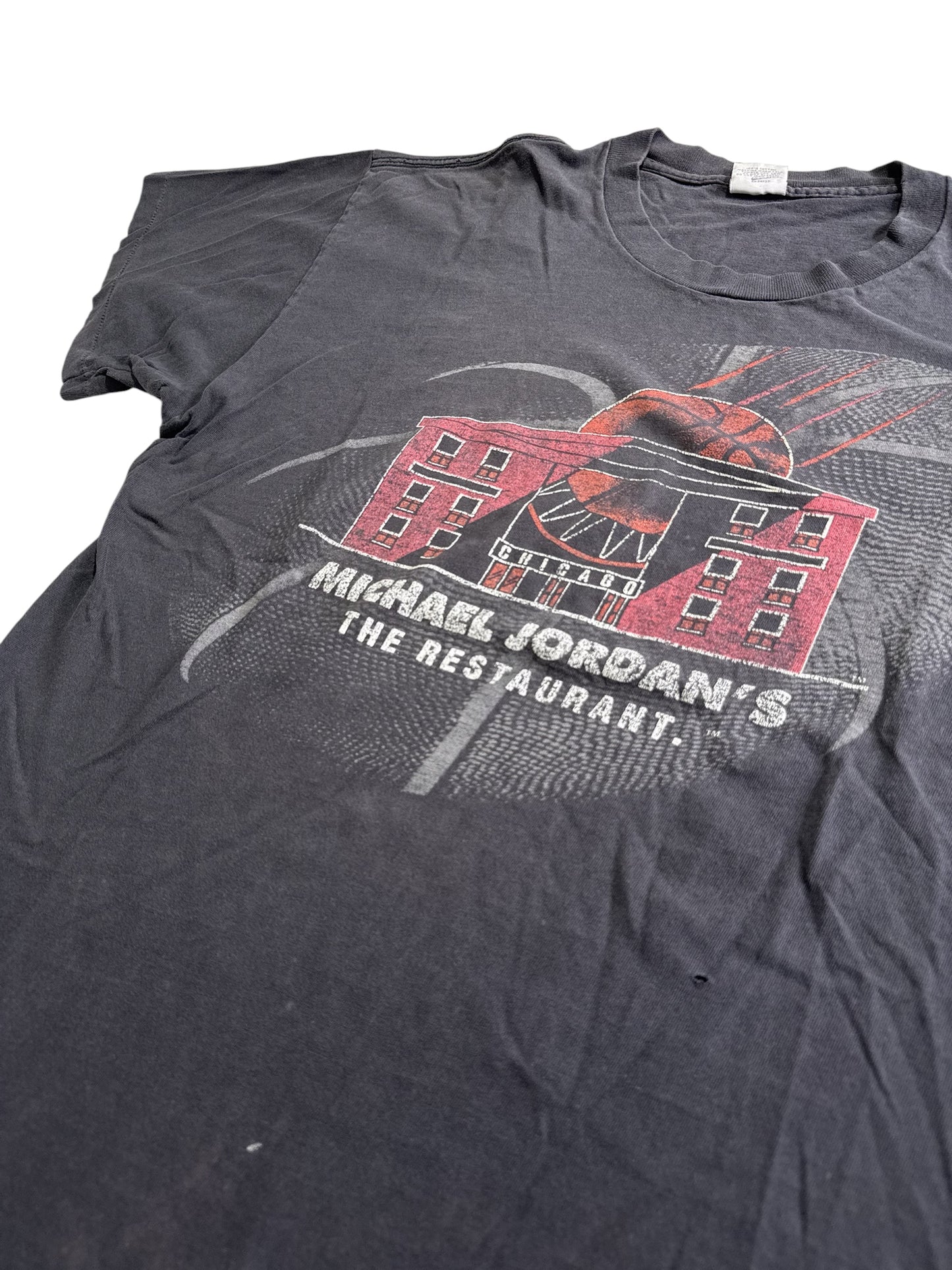 Vintage 1990s Nike Michael Jordans Restaurant Chicago Graphic Tshirt Made in USA