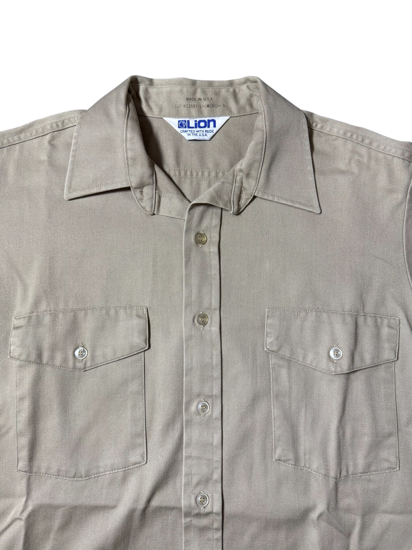 Vintage Lion USA Beige Short Sleeve Work Shirt Utility Button Up Made in USA