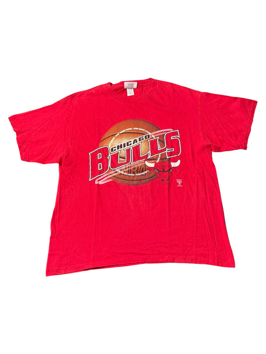 Vintage Chicago Bulls NBA Basketball Graphic Tshirt