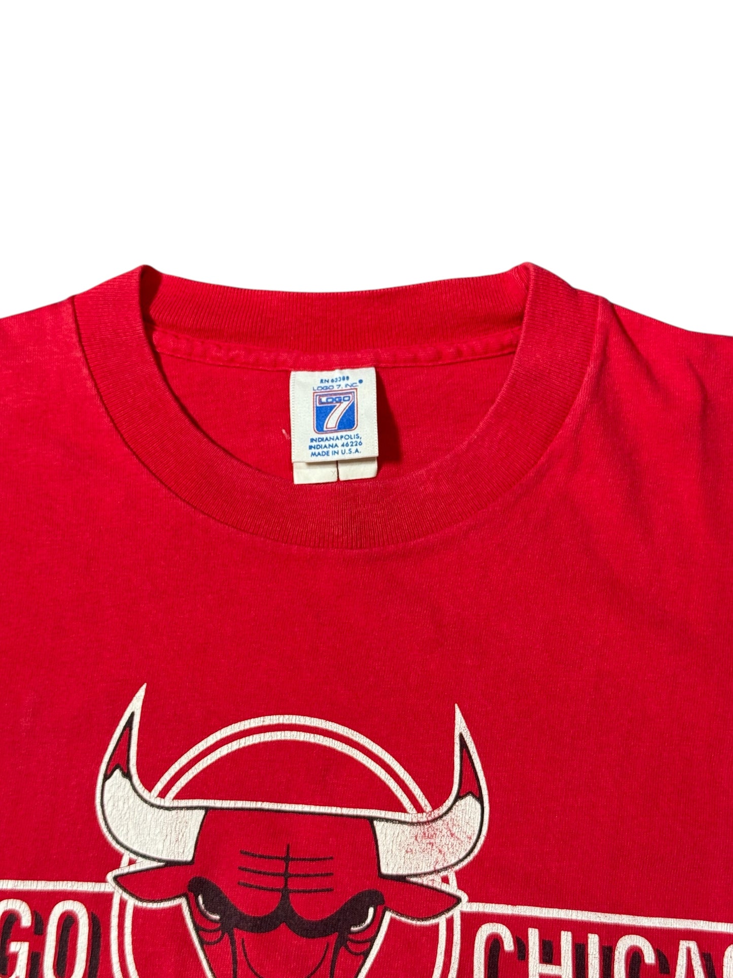 Vintage 1990 Chicago Bulls NBA Logo 7 Big Graphic Tshirt