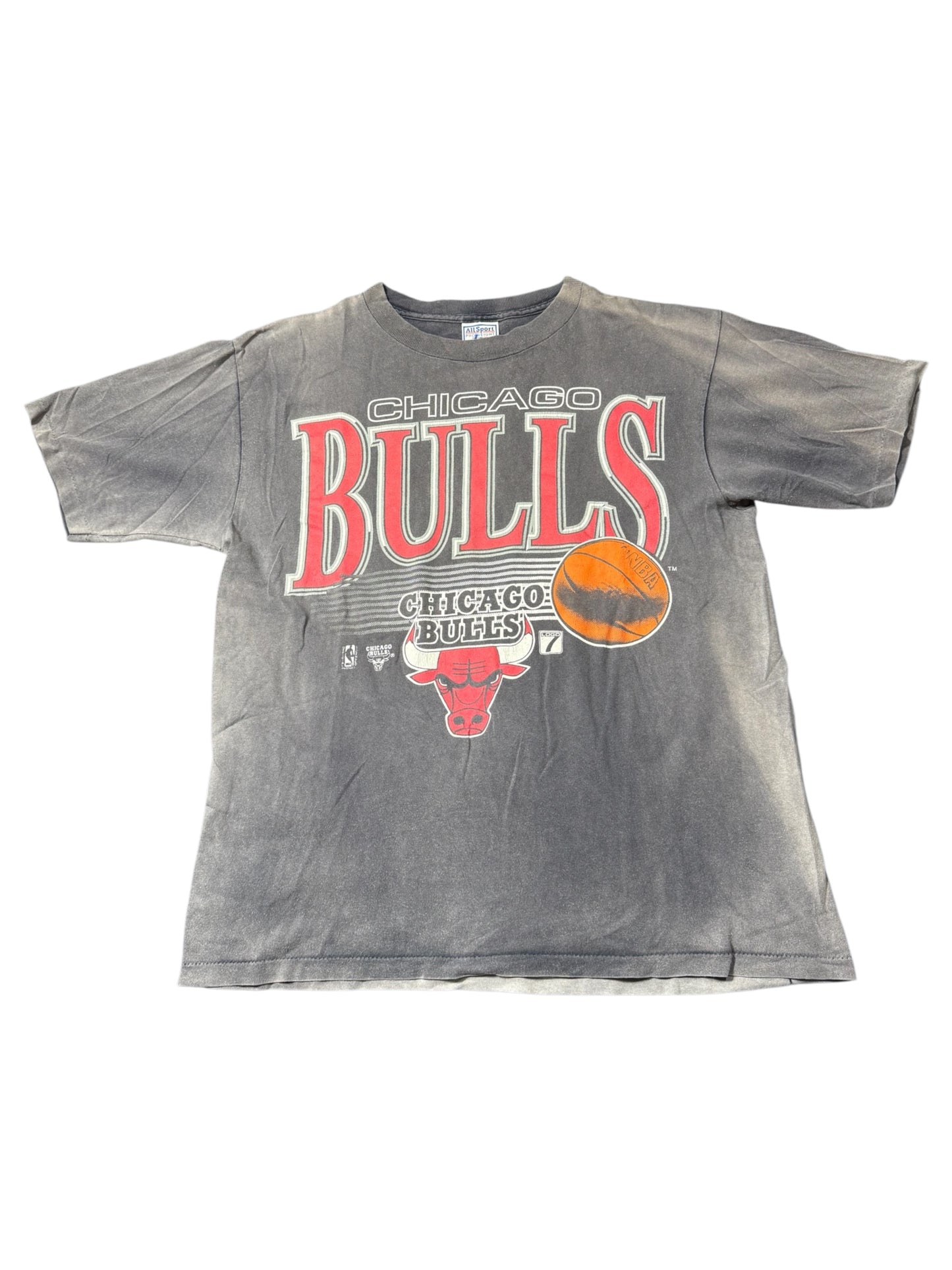 Vintage Chicago Bulls Tshirt Big Logo Fade All Over Distressed