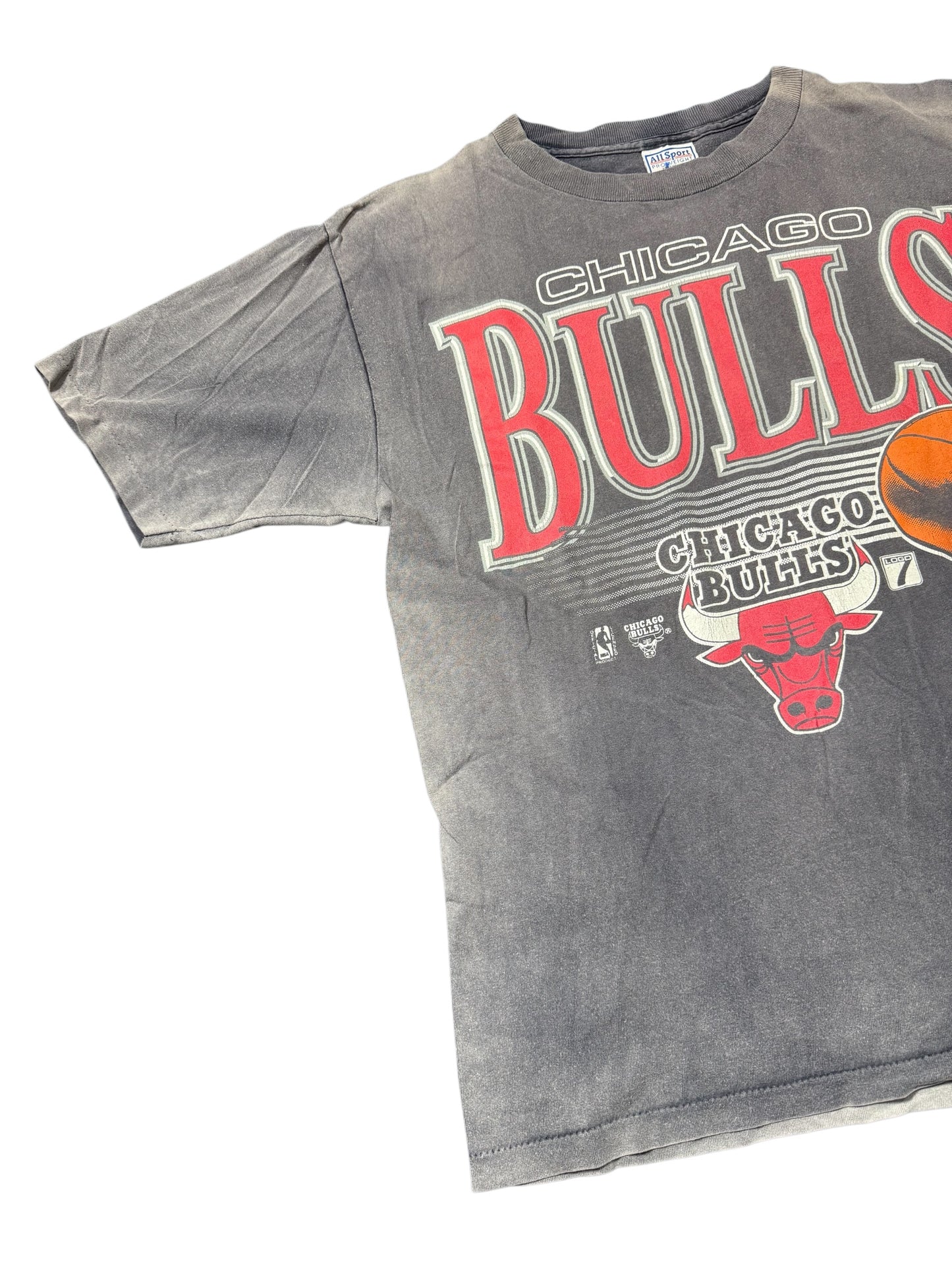 Vintage Chicago Bulls Tshirt Big Logo Fade All Over Distressed