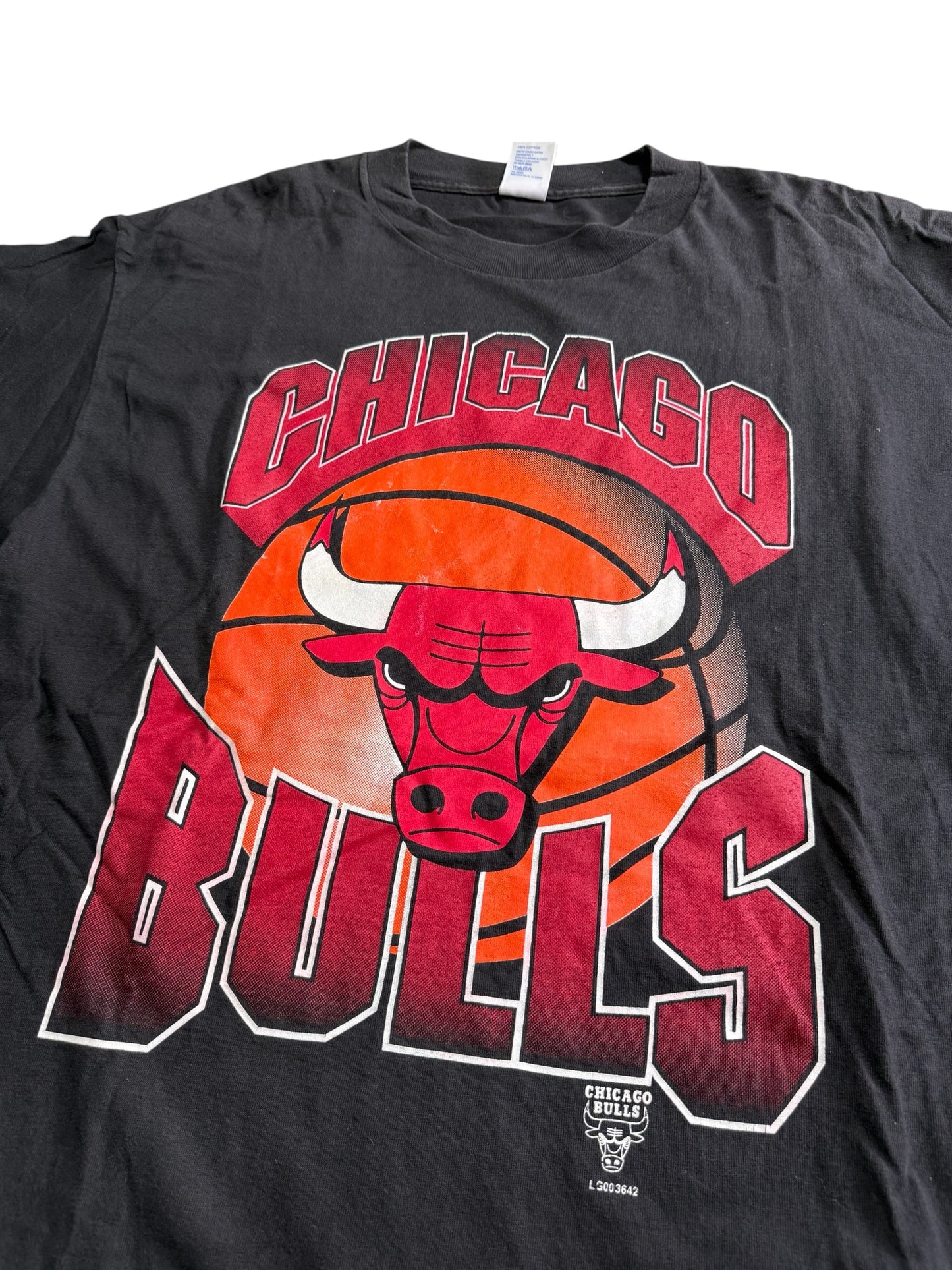 Vintage Chicago Bulls Tshirt Big Logo NBA 1990s