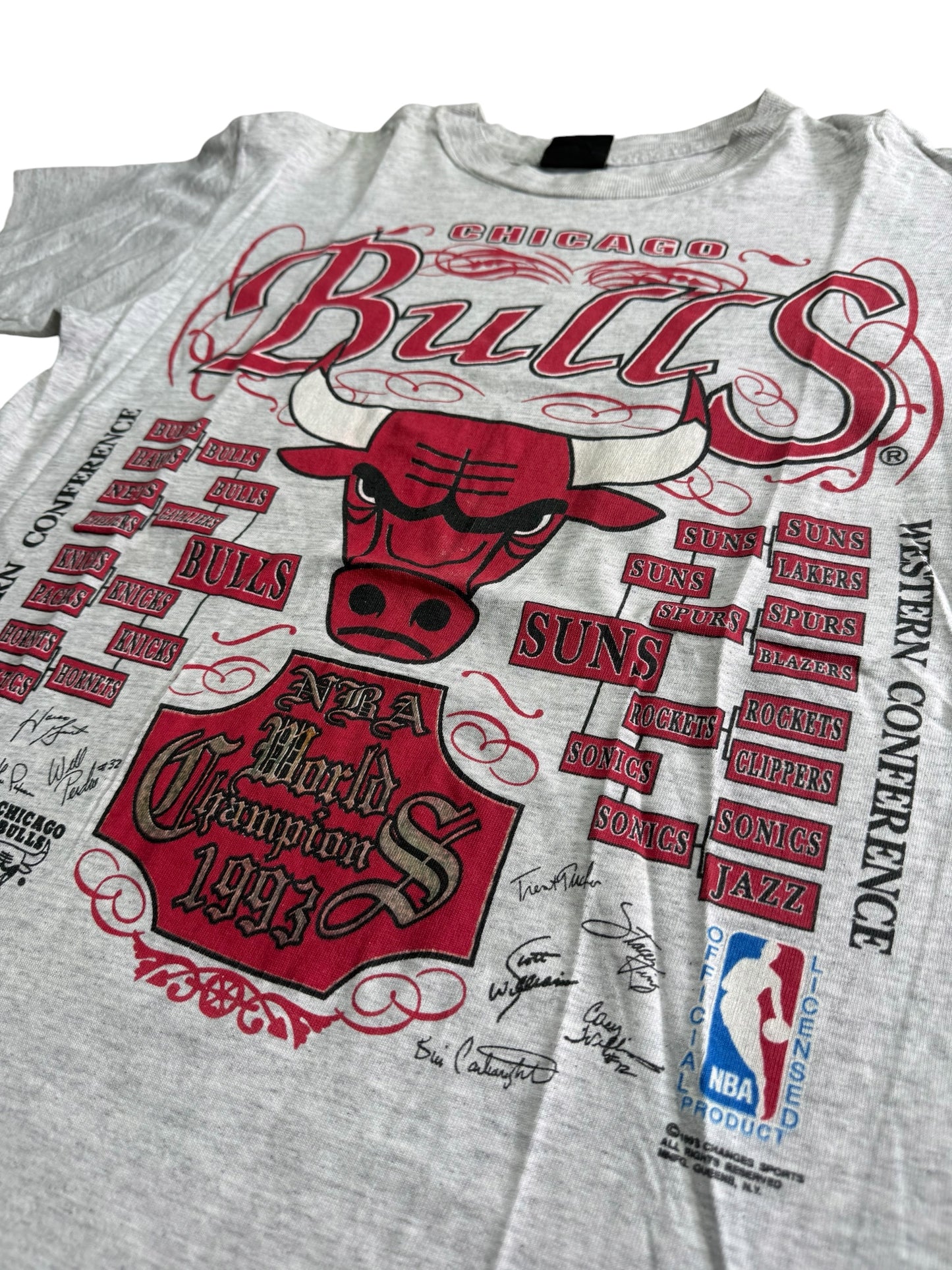 Vintage NBA All Teams Tshirt Chicago Bulls Lakers Suns Spurs Sonics Jazz 1990s USA