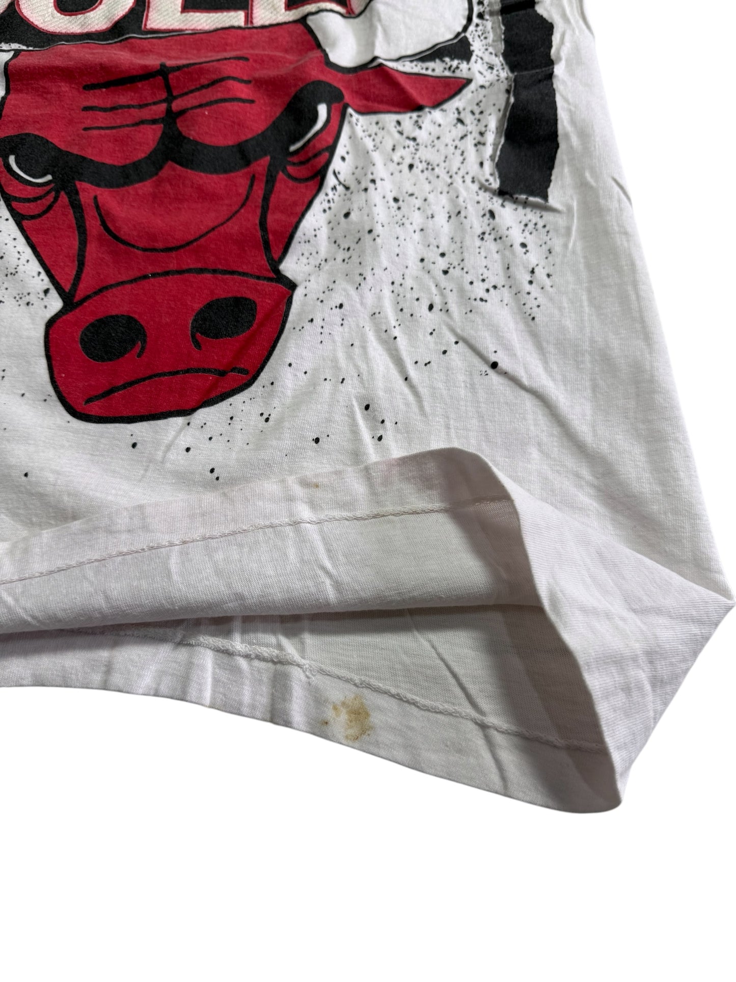 Vintage Chicago Bulls Big Logo Tshirt Magic Johnson T’s NBA 1990s