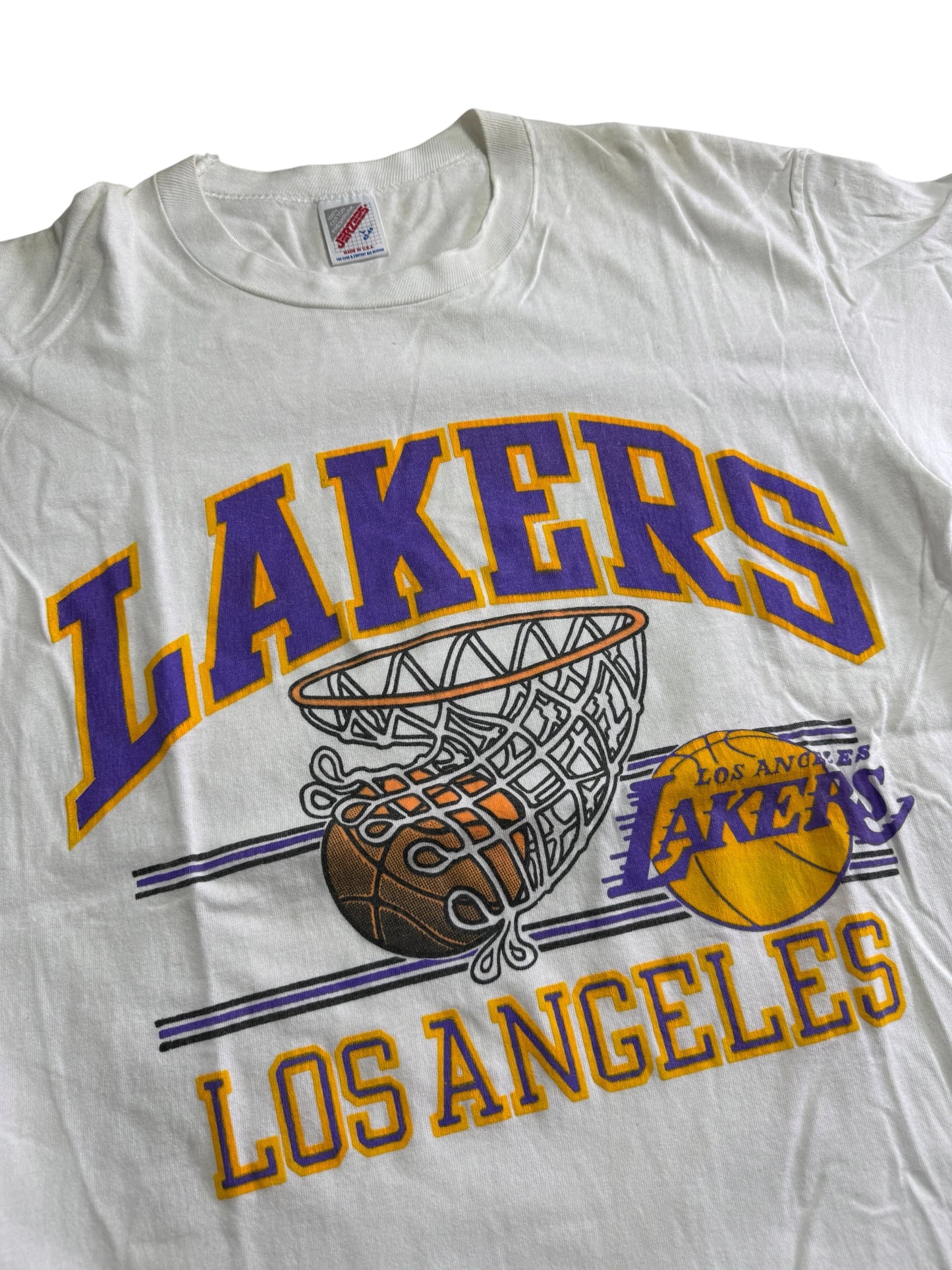Vintage Los Angeles Lakers NBA Graphic Tshirt