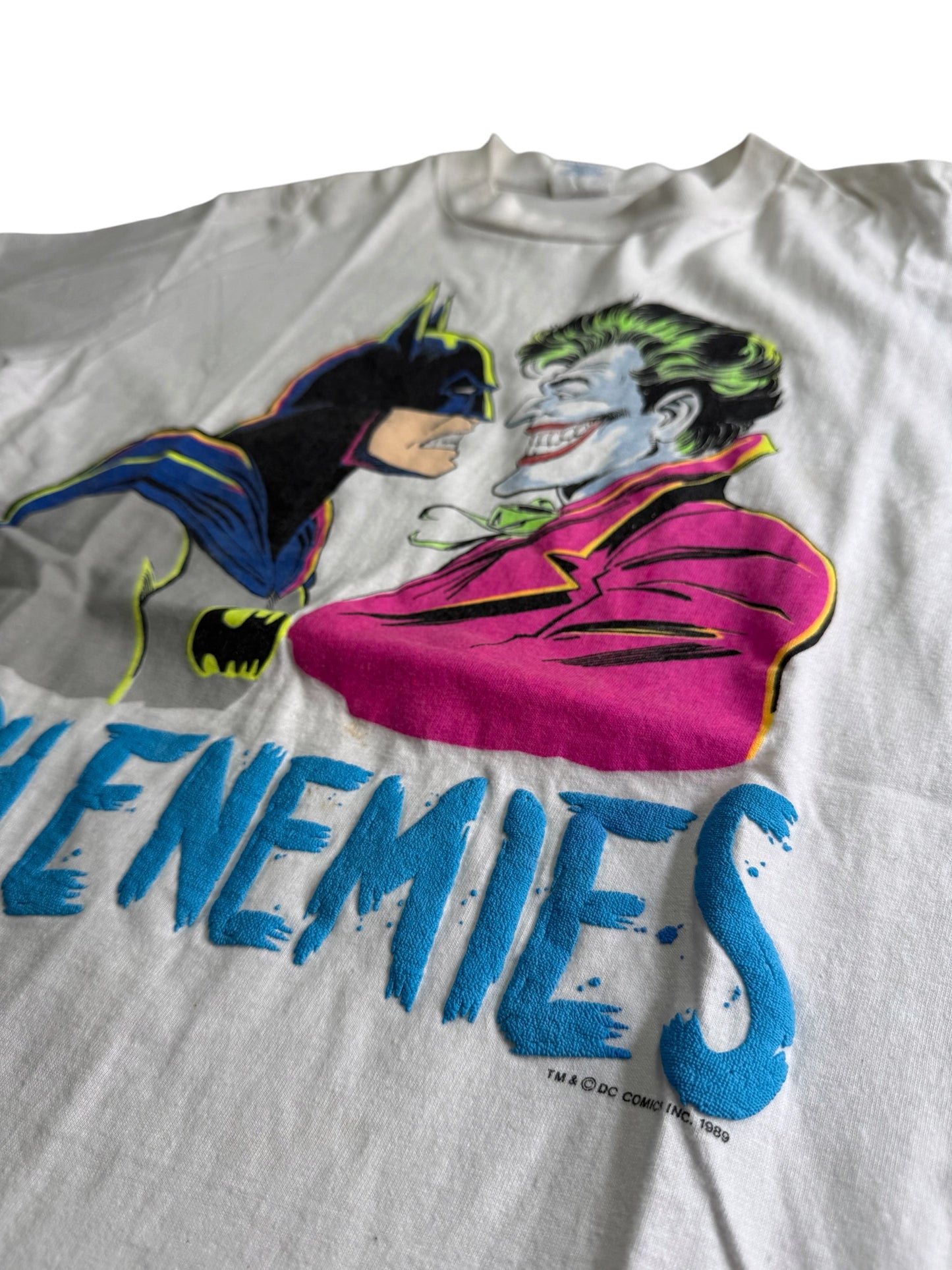 Vintage Batman vs Joker Arch Enemies DC Comics 1989 Graphic Tshirt