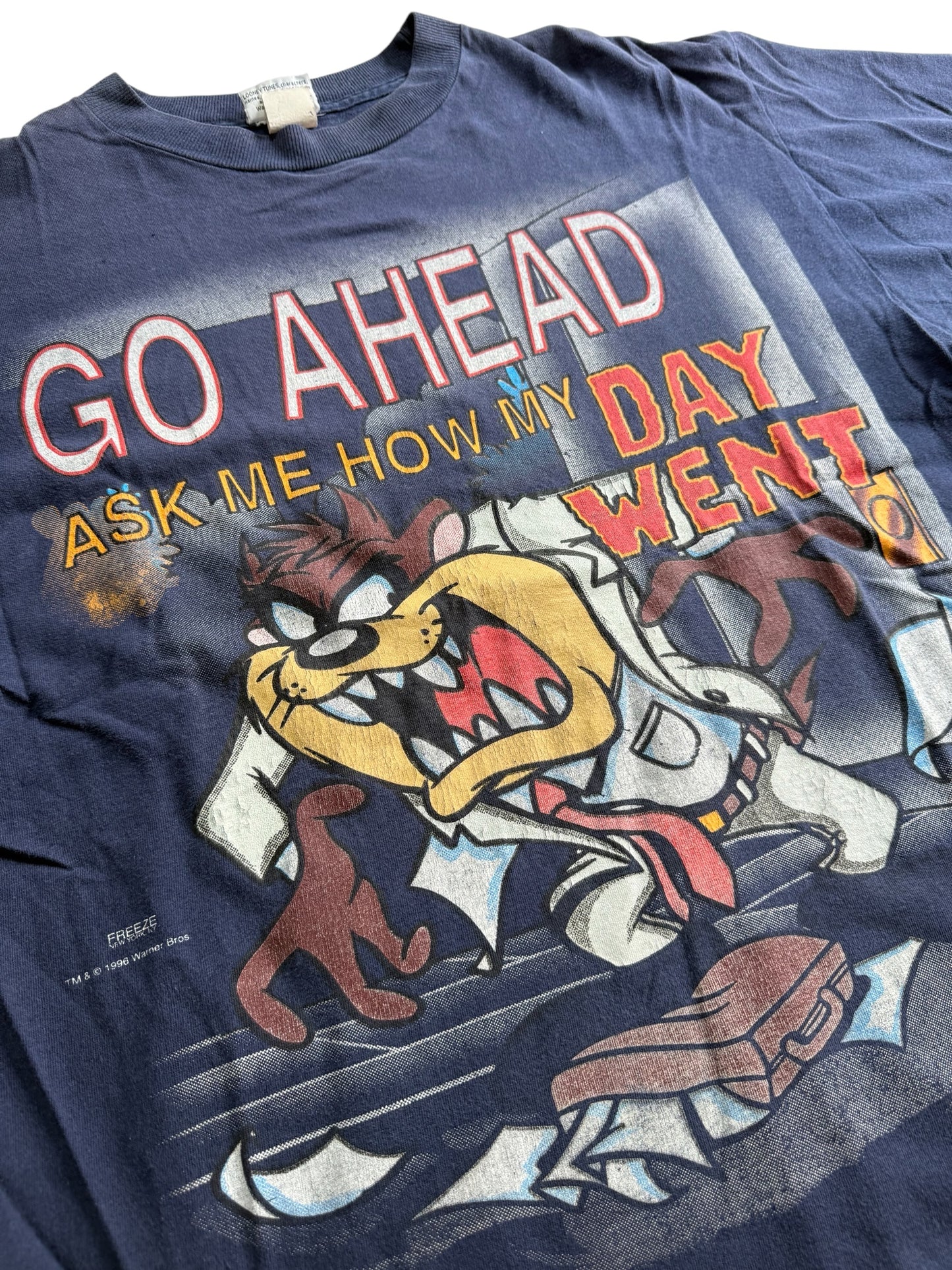 Vintage 1996 Taz Looney Tunes “Go Ahead Ask Me How My Day Went” Tshirt