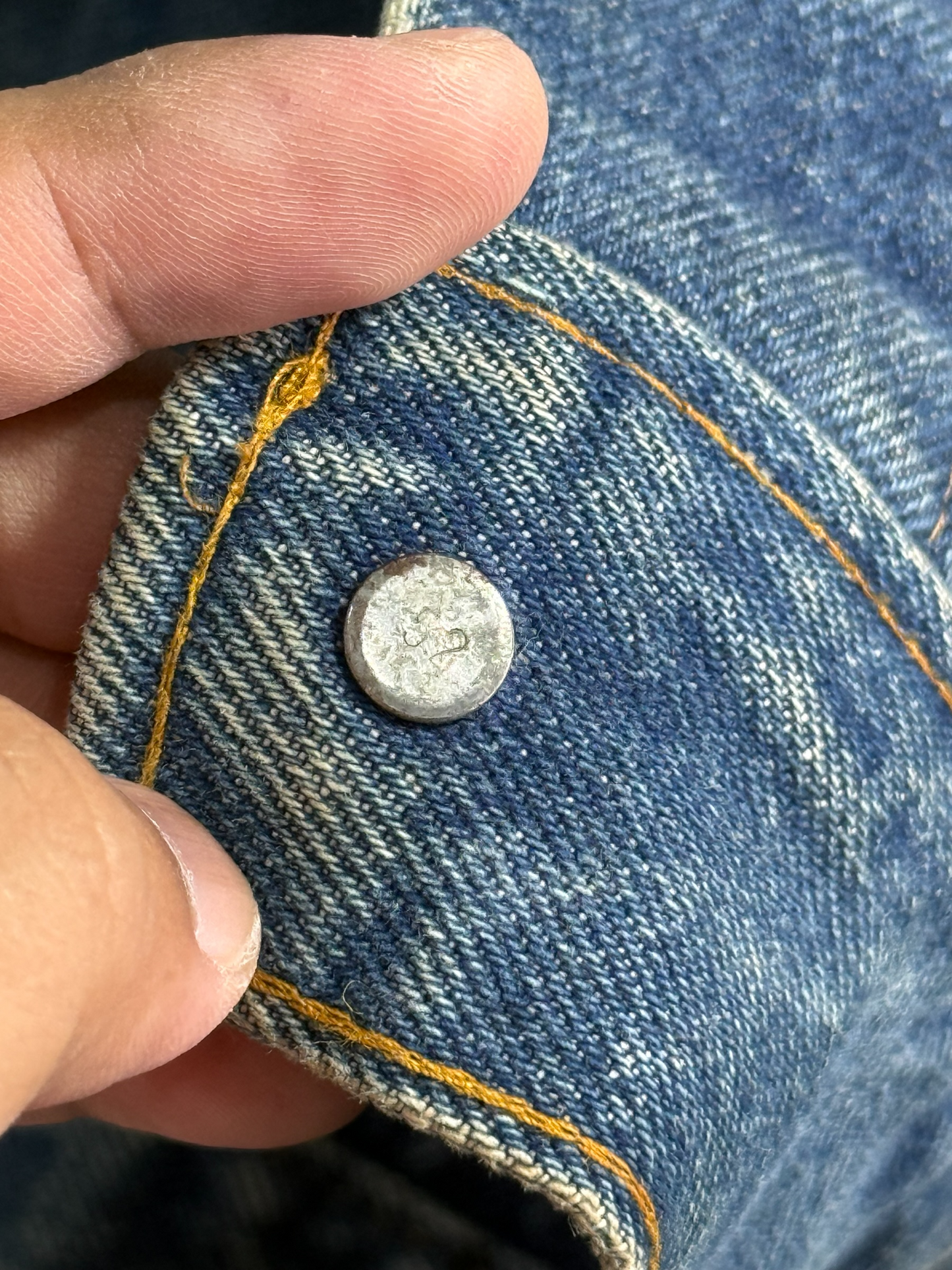 Vintage 1970s Levis 70505-0217 Denim Jacket Single R Blank Tab